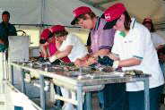Oyster opening contest